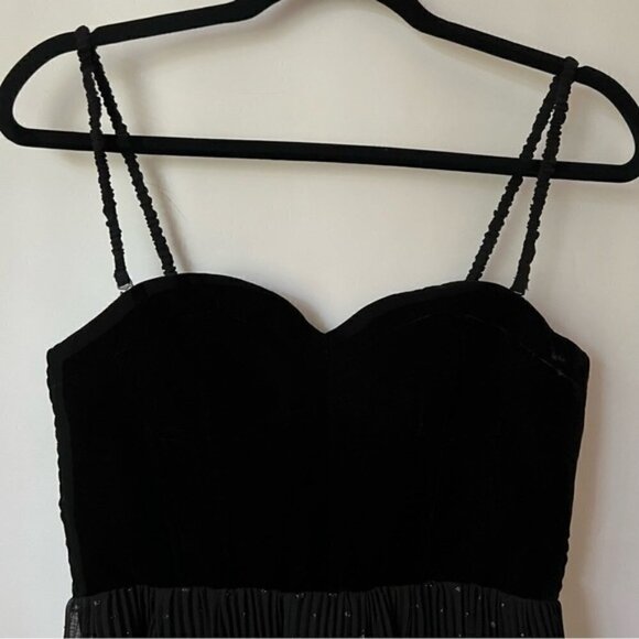 Zara, Ladies Velvet Dotted Mesh Dress - Black. Size: M. NWT. - Picture 13 of 16